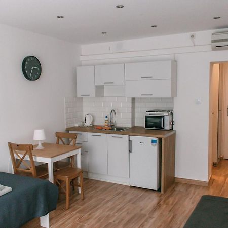 Pokoje Goscinne Przy Ogrodzie Staromiejskim Wrocław Exterior foto