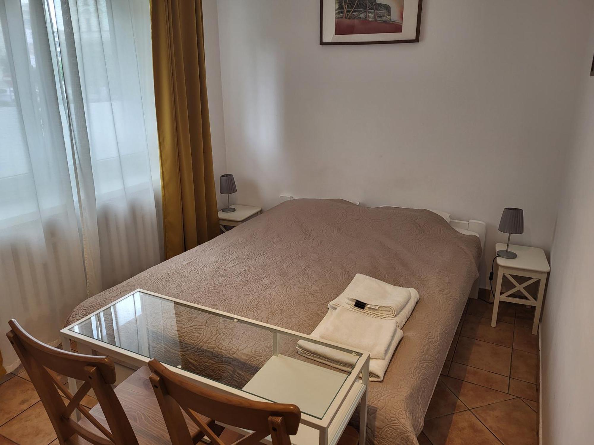 Pokoje Goscinne Przy Ogrodzie Staromiejskim Wrocław Exterior foto